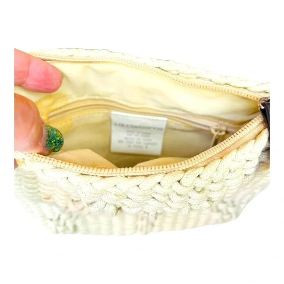 VINTAGE LIZ‎ CLAIBORNE WOVEN KNIT SHOULDER BAG PURSE TAN BEIGE Y2K BOHO - Picture 4 of 7